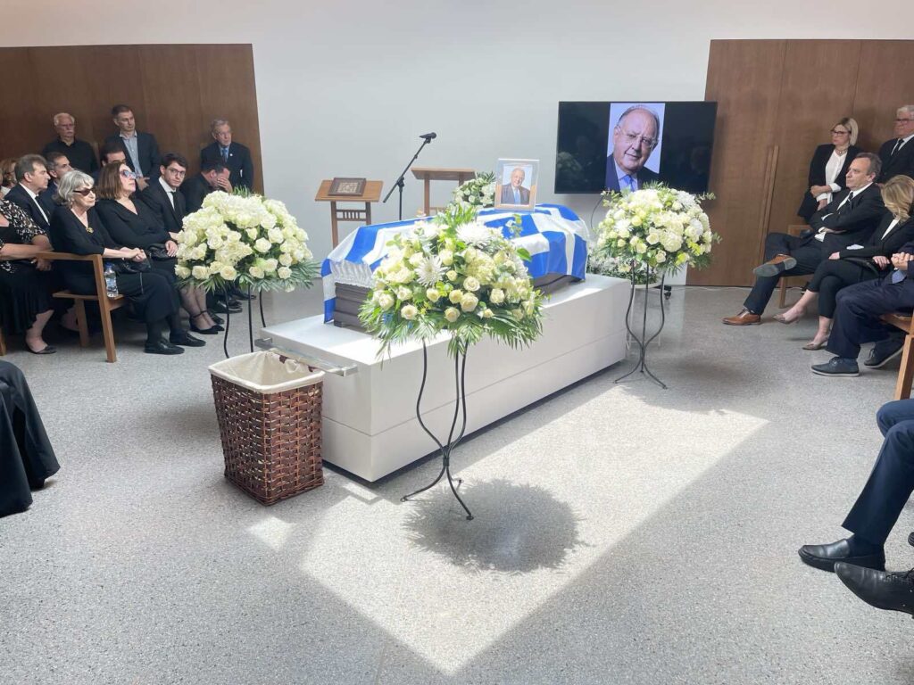 Θεόδωρος Πάγκαλος: Με το «δυο πόρτες έχει η ζωή» ο τελευταίος αποχαιρετισμός