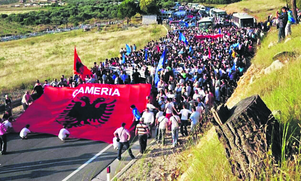 Βρόμικα, αλυτρωτικά παιχνίδια από την Αλβανία