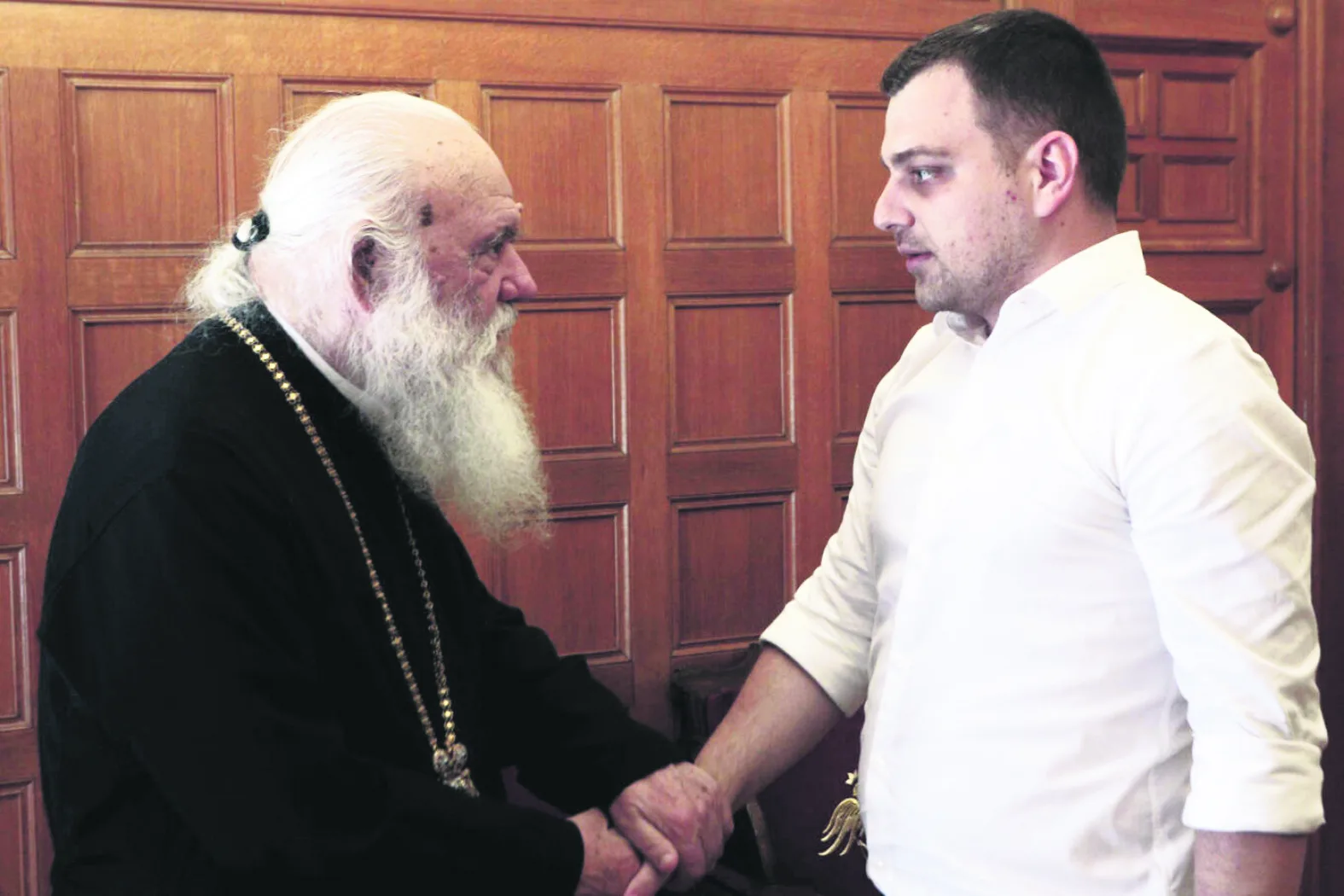 Εσωτερική εικόνα άρθρου