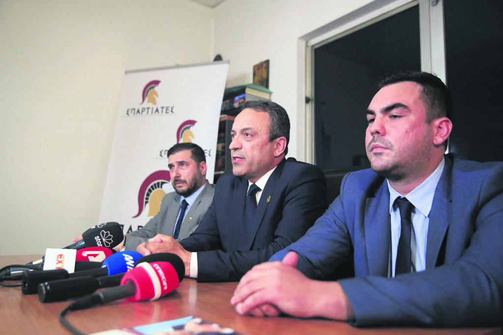 Η ένσταση, το όπλο (υπό όρους) κατά των «Σπαρτιατών» – Τι λέει στον ΕΤ ο Παναγιώτης Λαζαράτος