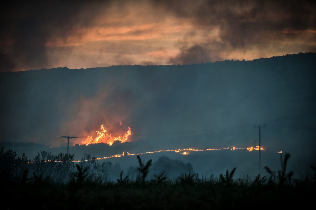 Φωτιά στη Μαγνησία: Κλειστές και την Πέμπτη όλες οι επιχειρήσεις στις ΒΙΠΕ Βόλου