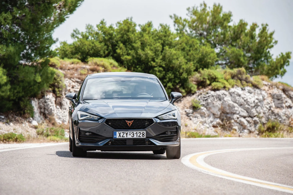 Δοκιμή Cupra Leon 1.5 e-TSI DSG: Ίδια γεύση άλλο περιτύλιγμα!