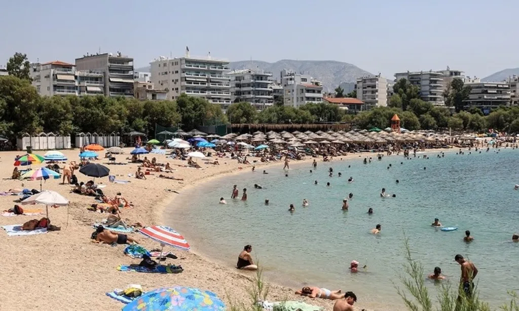Καύσωνας Κλέων: Αυξημένος κίνδυνος πυρκαγιών – Μικρή πτώση της θερμοκρασίας, ισχυροί άνεμοι