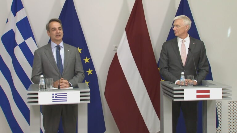 Μητσοτάκης από Λετονία: Ευρωπαϊκό πρόβλημα η μετανάστευση