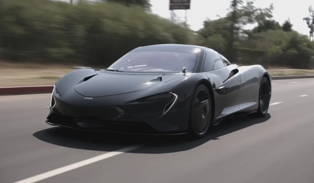 Ο Jay Leno οδηγεί μια McLaren Speedtail που όμοιά της δεν υπάρχει