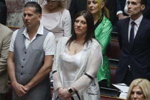 Ζωή Κωνσταντοπούλου