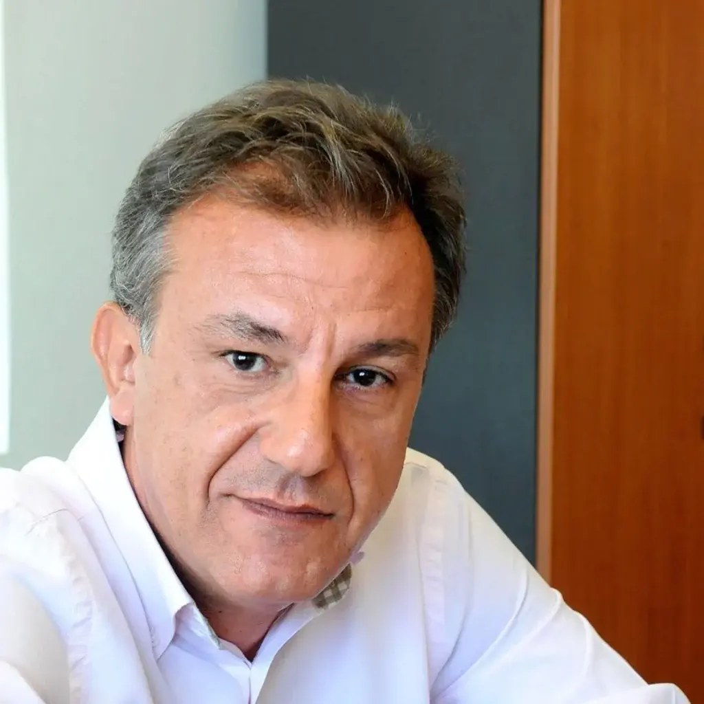 Πέθανε ο δημοσιογράφος Άγγελος Μπόβαλης