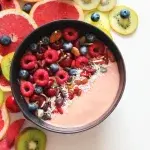 Δροσερή φρουτοσαλάτα με γιαούρτι