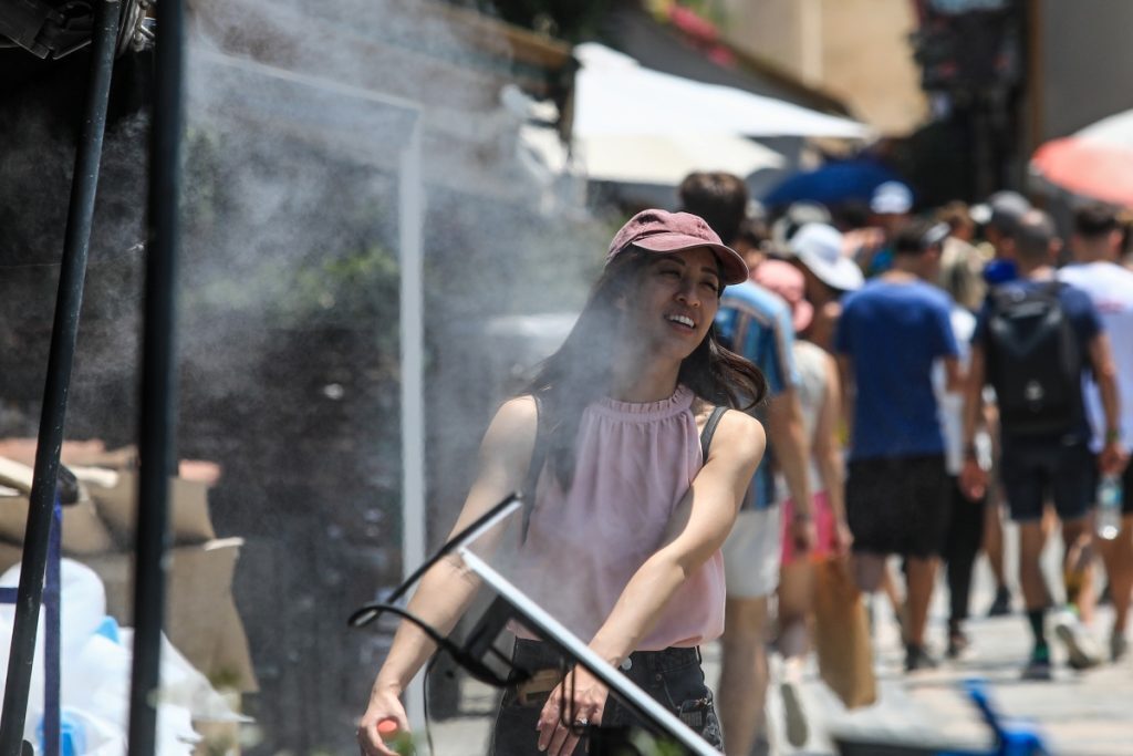 Καιρός: Ανατροπή με τον καύσωνα – Ο Κολυδάς «ακυρώνει» τους συναδέλφους του, «μην βιαζόμαστε για την