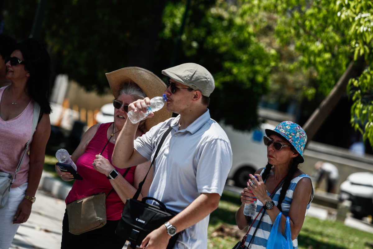 Καιρός μετεωρολόγοι Καύσωνας
