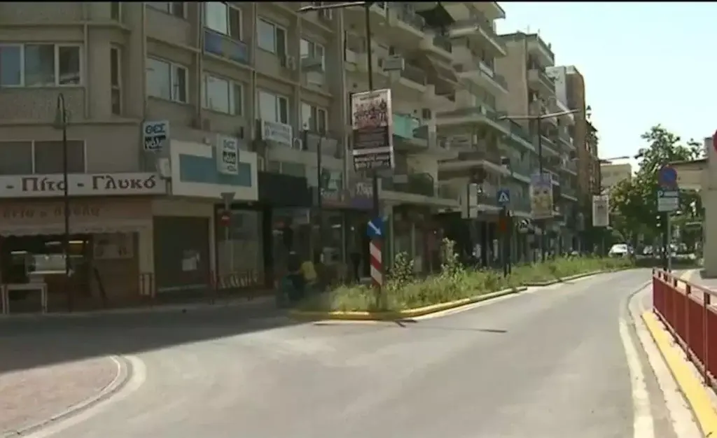 Καύσωνας: Θερμοκρασίες «κόλαση» στη Λάρισα – Tο θερμόμετρο έδειχνε 47 βαθμούς Κελσίου