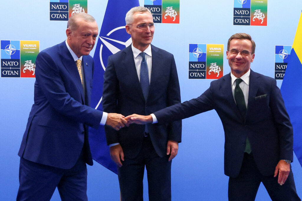 ΝΑΤΟ: Το πλήρες ανακοινωθέν για την Σουηδία – «Ανυπομονούμε να την καλωσορίσουμε στην Συμμαχία»