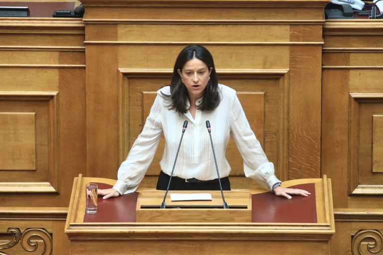 Επιστολική ψήφος: «Απολύτως διασφαλισμένη η διαδικασία» – Τι είπε η Νίκη Κεραμέως