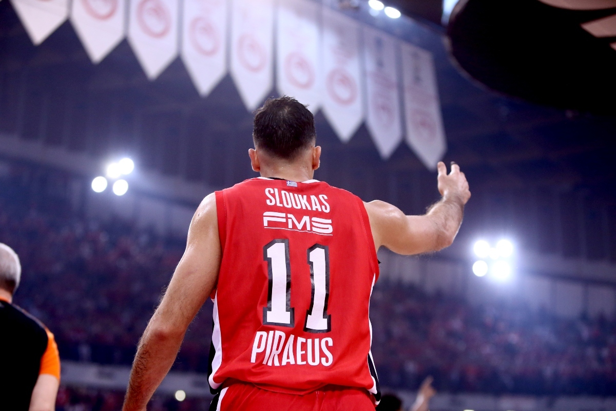 Κώστας Σλούκας