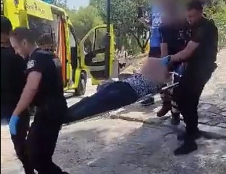 Ακρόπολη: Τουρίστρια κατέρρευσε από τον καύσωνα [βίντεο]