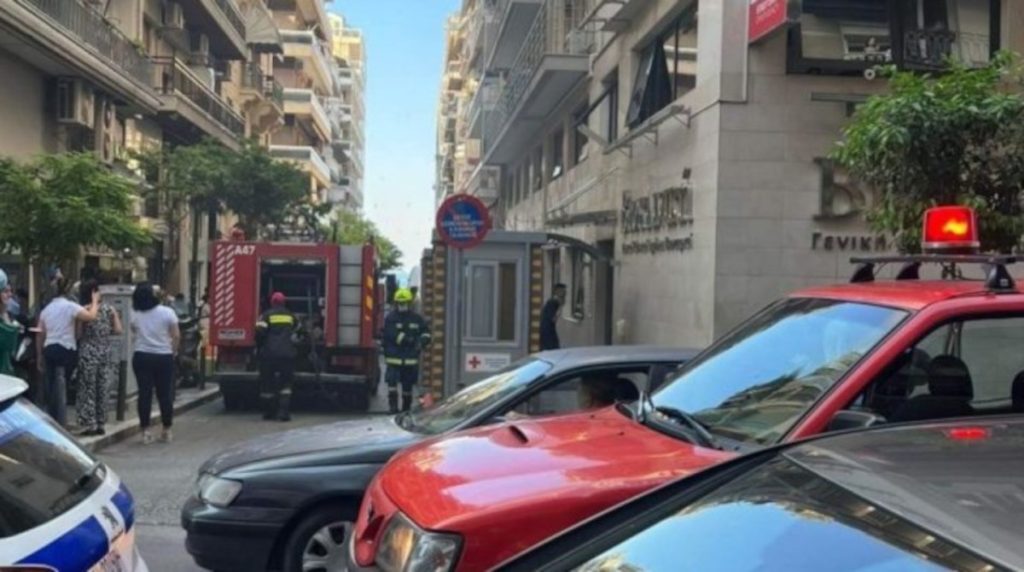 Θεσσαλονίκη – Φωτιά στην κλινική: Από κλιματιστικό ξεκίνησε η πυρκαγιά [Βίντεο]