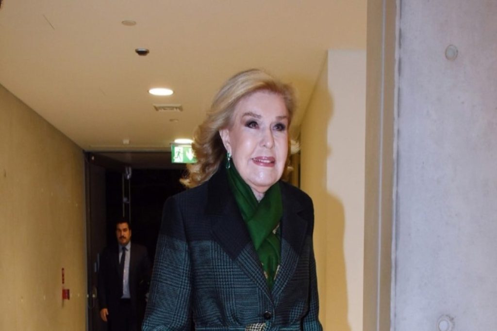 Μαριάννα Βαρδινογιάννη: Η τελευταία επίσημη εμφάνισή της – Ντυμένη στα λευκά