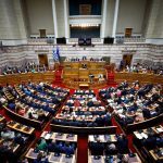 Βουλή: Πέρασε με 208 «ναι» το νομοσχέδιο για την ψήφο των αποδήμων