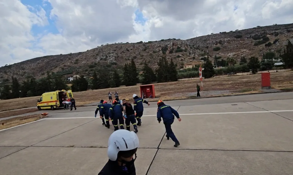 Σεισμός στα Χανιά: Αγωνία για τον Ισπανό τουρίστα που ακρωτηριάστηκε στο φαράγγι της Σαμαριάς [εικόνες]