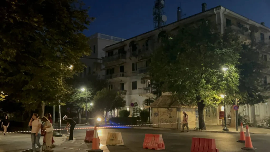 Συναγερμός στο κέντρο της Κέρκυρας από ύποπτο δέμα