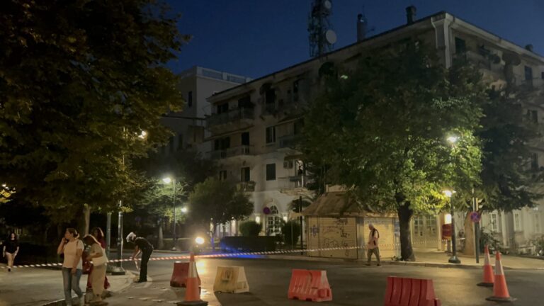 Συναγερμός στο κέντρο της Κέρκυρας από ύποπτο δέμα