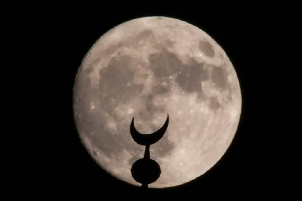 πανσέληνος