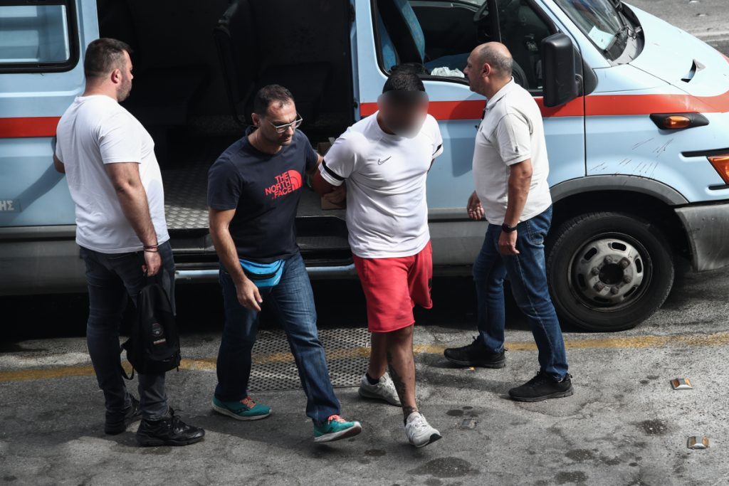 Θεσσαλονίκη: Στη φυλακή ο 27χρονος διανομέας που γρονθοκόπησε τον 50χρονο πεζό
