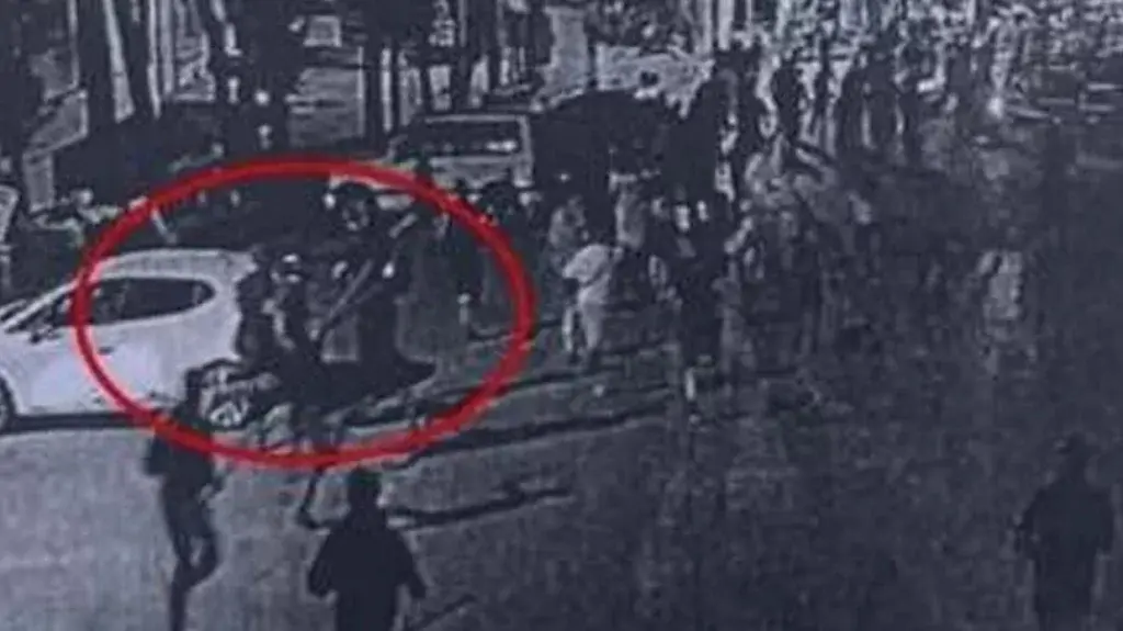 Μιχάλης Κατσουρής: «Ήμουν δίπλα του τη μοιραία βραδιά που τον μαχαίρωσαν», λέει φίλος του