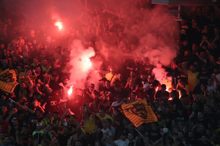 Οπαδική βία: Ευρεία σύσκεψη στην Κατεχάκη για την εφαρμογή των κυβερνητικών μέτρων – Αυτό είναι το σχέδιο δράσης
