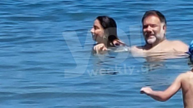 Κρήτη: Βουτιές σε παραλία για Αρναούτογλου και Αντωνίου – Τους τσακώσαμε
