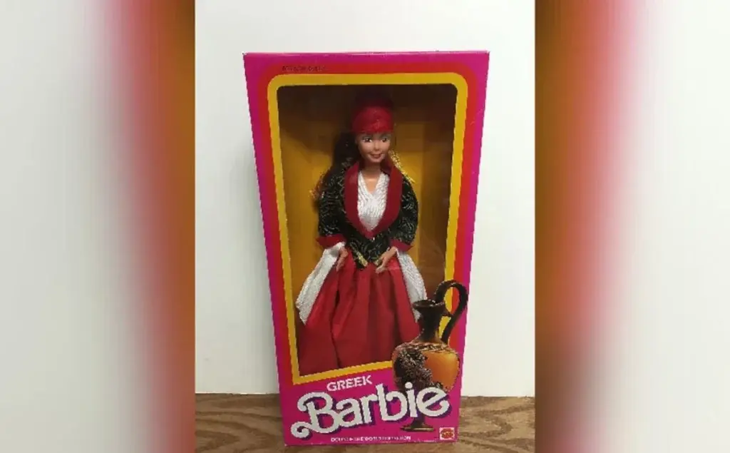 Έχει και η Ελλάδα… την «Barbie» της – Mε πληροφορίες για τα… πανηγύρια