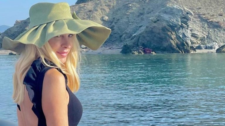 Μενεγάκη – Παντζόπουλος: Τους «τσάκωσαν» πάνω στο χλιδάτο σκάφος τους στο Μεγανήσι [Εικόνες]