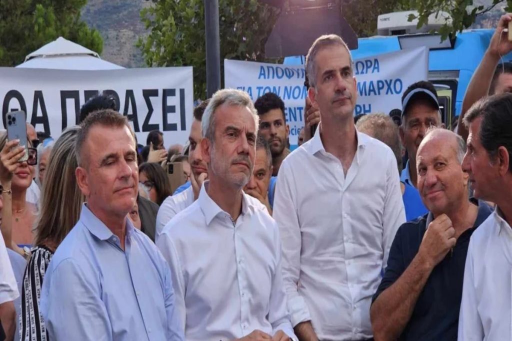 Φρέντι Μπελέρης: Μεγαλειώδης συγκέντρωση στη Χειμάρρα – «Ο δήμαρχος έχει όνομα και επίθετο, τελεία κ