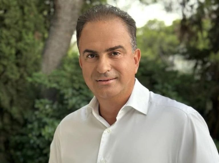 ΠΑΣΟΚ-ΚΙΝΑΛ: Παραιτήθηκε ο Παναγιώτης Κόνσουλας