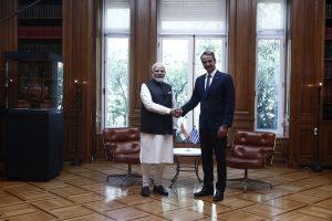 Μητσοτάκης - Μόντι: Σε εξέλιξη η ιστορική συνάντηση των δύο ηγετών