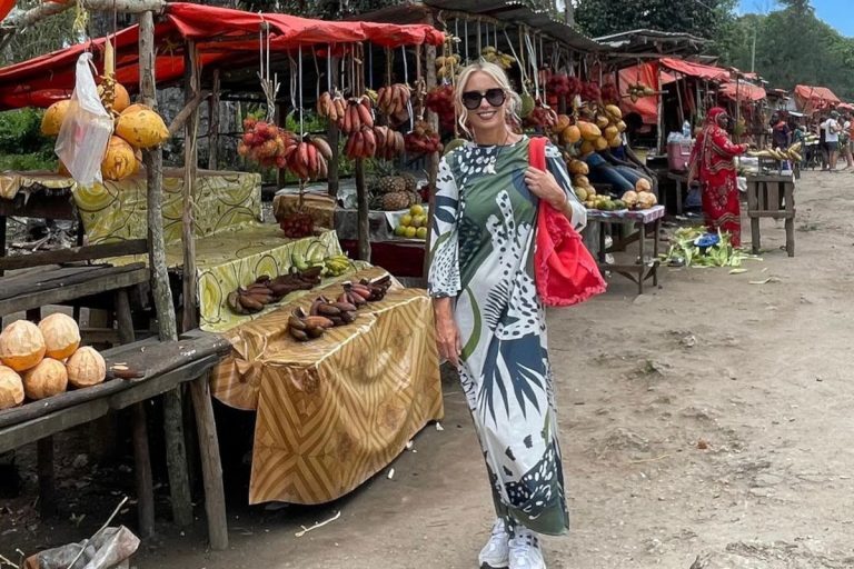 Μαρία Μπακοδήμου: Eναλλακτικές διακοπές στη Ζανζιβάρη – Δείτε φωτογραφίες