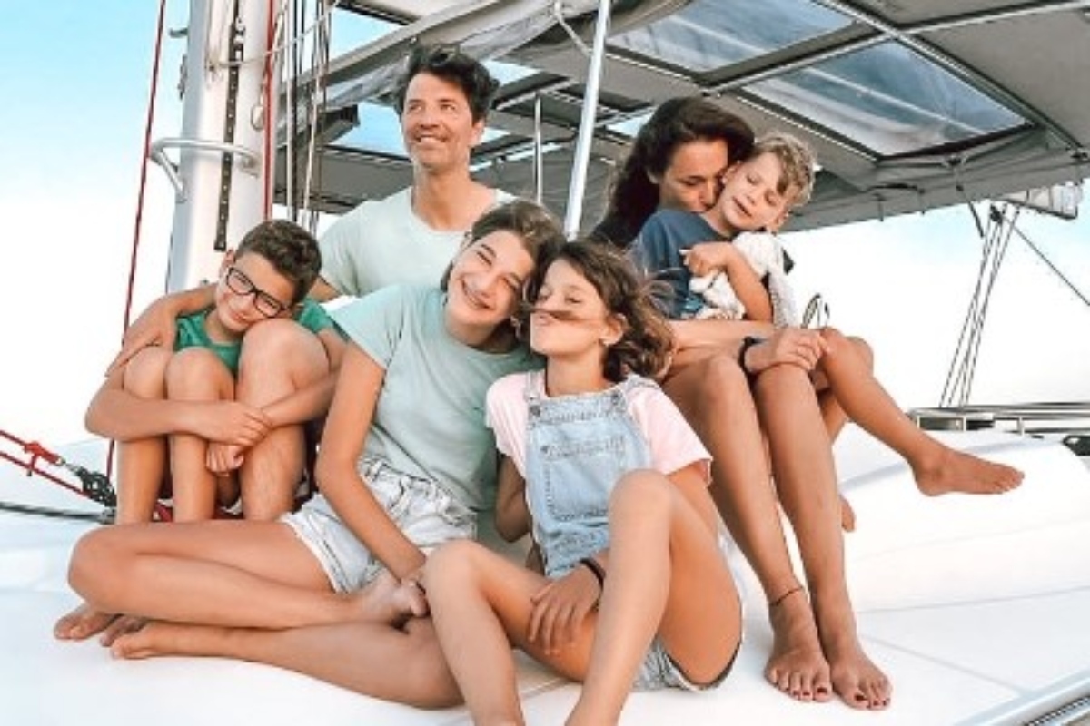 Σάκης Ρουβάς: Με αυτό το σκάφος κάνει διακοπές και δεν φαντάζεστε πόσο κοστίζει