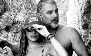 Δέσποινα Βανδή - Βασίλης Μπισμπίκης