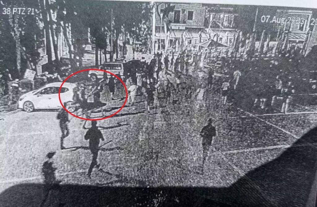 Νέα Φιλαδέλφεια: Φωτογραφία δείχνει χτύπημα με ρόπαλο στον 29χρονο Μιχάλη