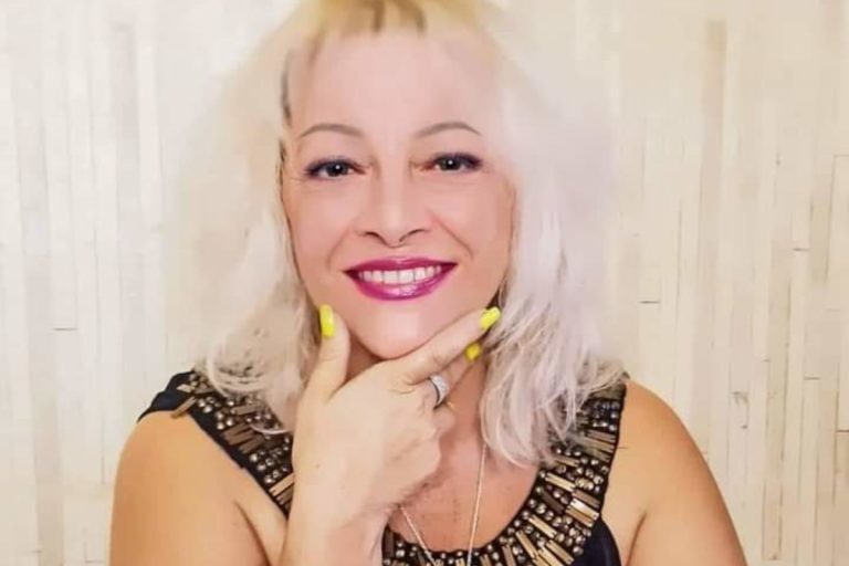 Άννα Στράτου Παγιουμτζή