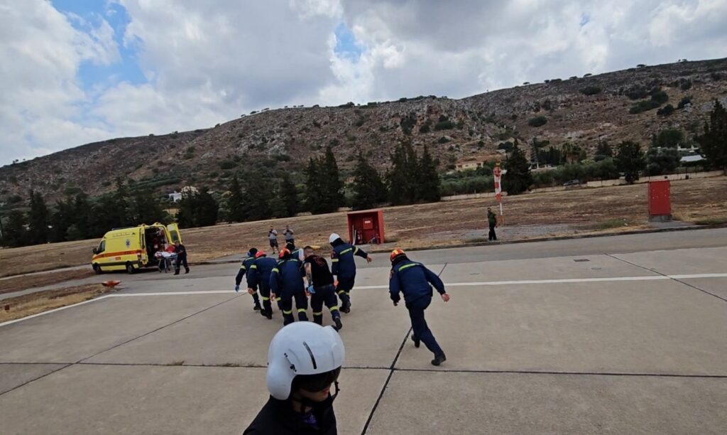 Σεισμός στα Χανιά: Αγωνία για τον Ισπανό τουρίστα που ακρωτηριάστηκε στο φαράγγι της Σαμαριάς [εικόνες]