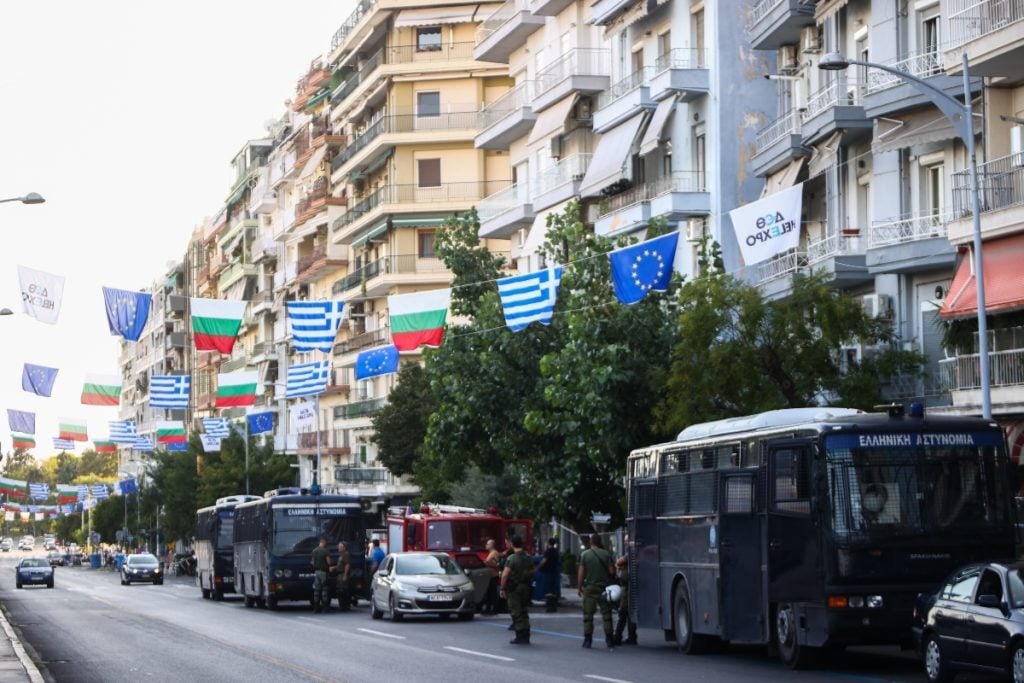 Θεσσαλονίκη: «Αστακός» το κέντρο της πόλης – Σε εξέλιξη οι πορείες