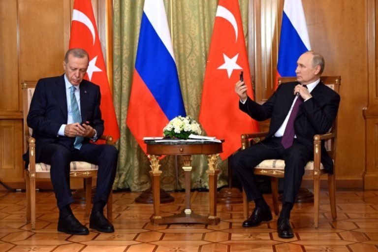 Συνάντηση Πούτιν – Ερντογάν: Δεν κάμφθηκαν οι αντιρρήσεις της Μόσχας για τα σιτηρά