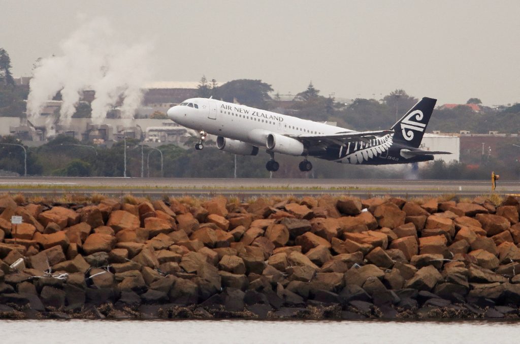 Ρωσία: Κατεπείγουσα προσγείωση ενός Airbus A320 σε λιβάδι