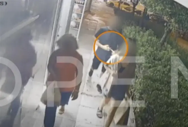 Καισαριανή: Ανθρωποκυνηγητό για τον άνδρα που επιτέθηκε με σύριγγα σε νεαρή – Αγωνία για το τι περιείχε το υγρό