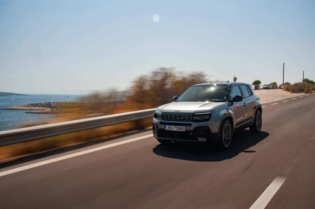 Το νέο Jeep Avenger τώρα και βενζινοκίνητο