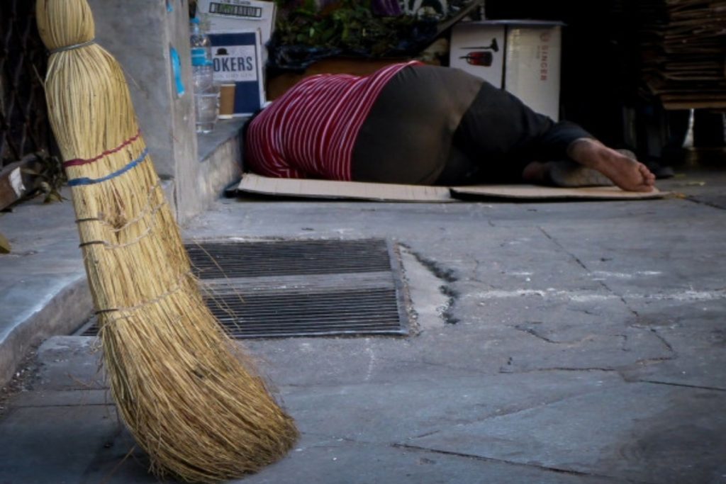 Αριθμοί που σοκάρουν – Τουλάχιστον 895.000 οι άστεγοι σε Ε.Ε. και Ηνωμένο Βασίλειο