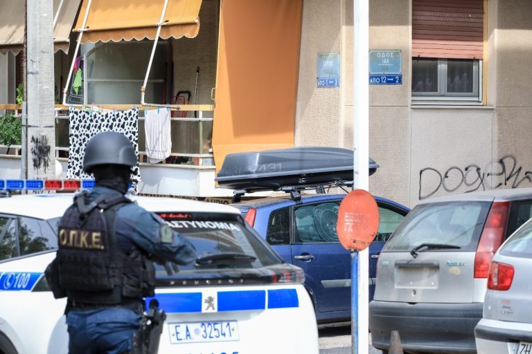 Περιστέρι: Σοκάρουν οι αποκαλύψεις από την αδελφή του πατροκτόνου – «Μας κακοποιούσε από μικρά παιδιά» [βίντεο]