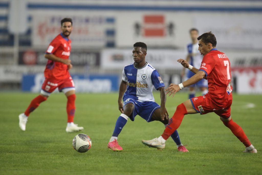 Super League: Μοιρασιά στο Περιστέρι (1-1) – Παραμένουν χωρίς νίκη Ατρόμητος και Βόλος