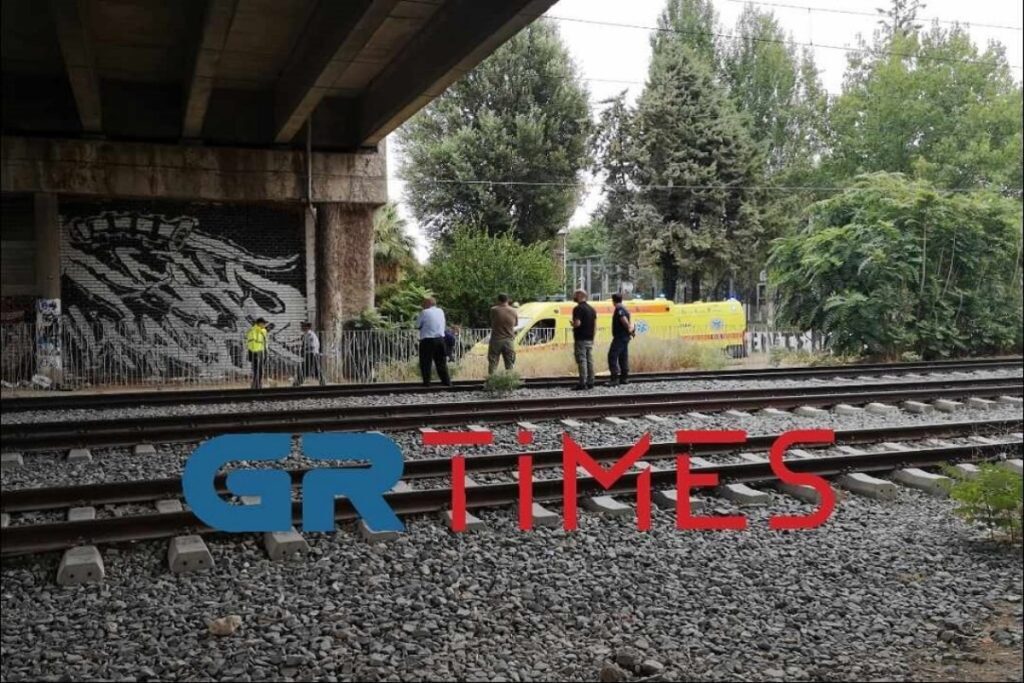 Τραγωδία στη Θεσσαλονίκη: Νεκρή η 25χρονη που παρασύρθηκε από αμαξοστοιχία [βίντεο]